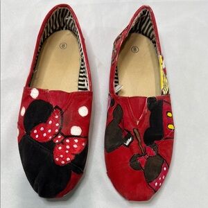 Minnie Mouse Disney Hand-Painted Women’s Shoes, size 8, snacks theme, Preowned